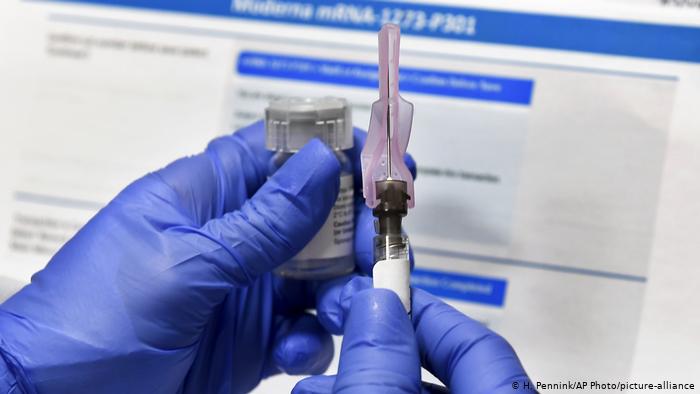 BioNtech dhe Pfizer bashkojnë forcat, çfarë pritet të ndodhë me vaksinat