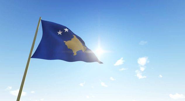 Ngritja e flamurit të Kosovës në Manitoba, provokon komuniteti serb: Nuk e njohim pavarësinë!
