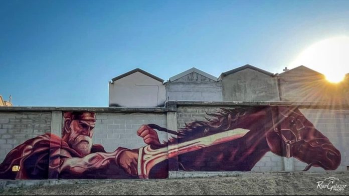 ITALI – “Epopeja e Gjergj Kastriot Skënderbeut”, muralesi gjigand në Puglia