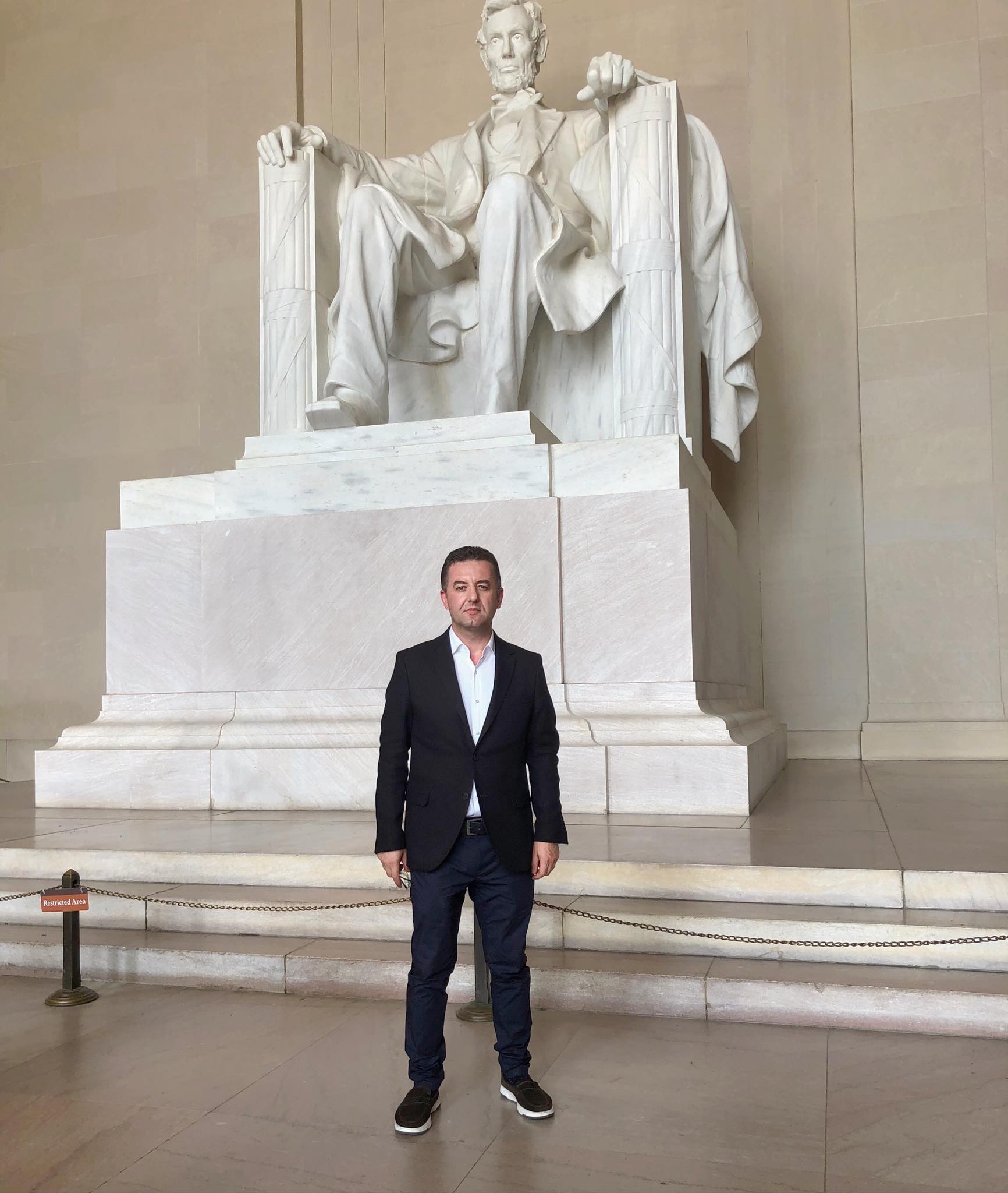 14 Prilli, data kur u shua Abraham Lincoln, Presidenti i 16-të i SHBA – Nga Dr. Bledar Kurti
