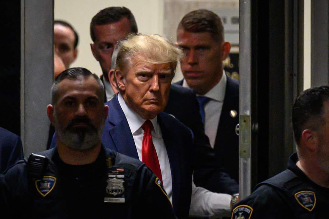 Arrestohet Donald Trump, i pari president që përballet me çështje penale në SHBA