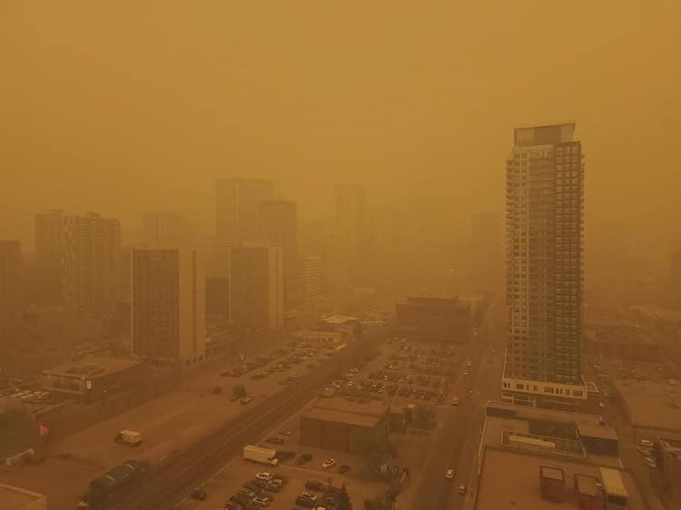 A janë zjarret në Kanada pasojë e ndryshimeve klimatike?