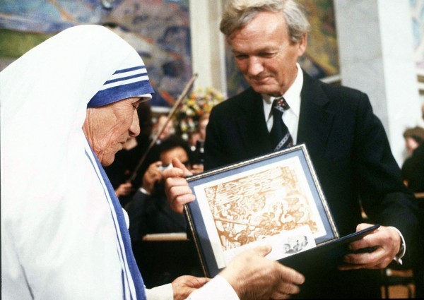 44 vite më parë Shën Nënë Terezës iu dha Çmimi Nobel për Paqe