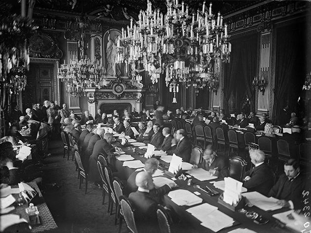 1919/ Delegacioni shqiptar nga Kostandinopoja për në Konferencën e Paqes në Paris