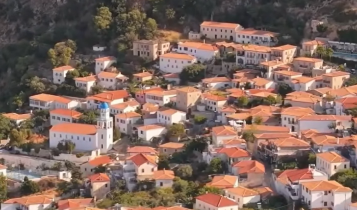 Dhërmiu, perla e Jonit që po pushton turizmin botëror