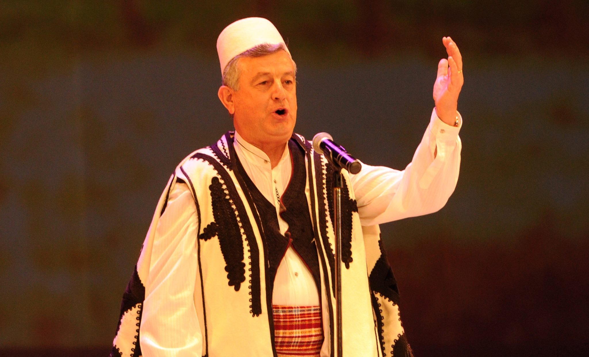 Kur arti bëhet jetë, 75 vite Esat Ruka