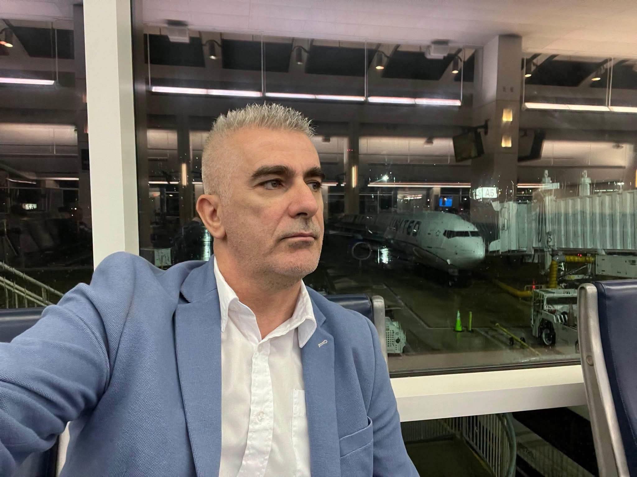 Poeti shqiptar në Montreal, Zejadin Dedinca, sjell “Flaka”, librin e tij më të ri