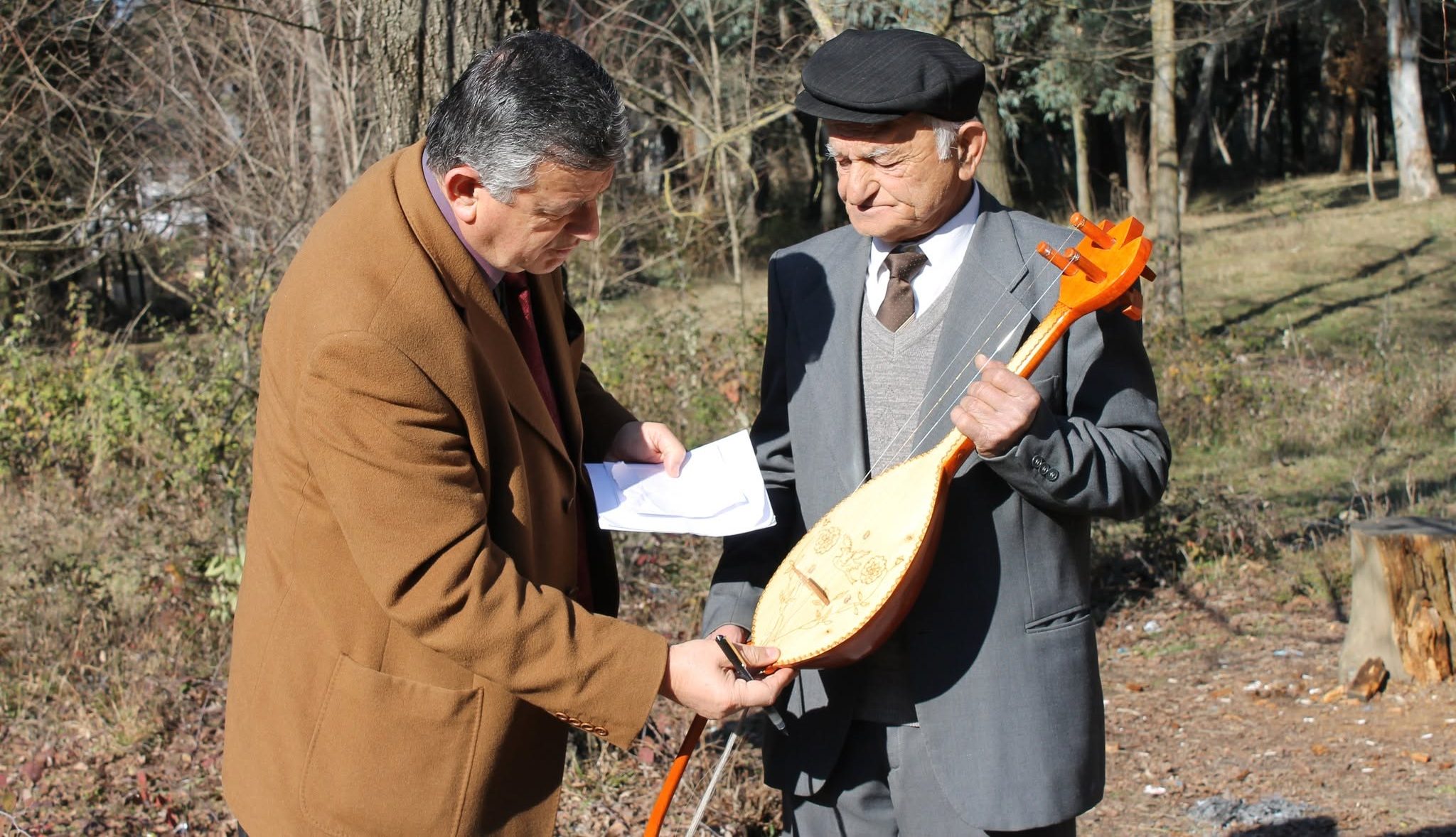 Lauria nuk hyn në muze, hyn në histori / Instrumenti i Matit shpallet pasuri kombëtare- Nga Esat Ruka