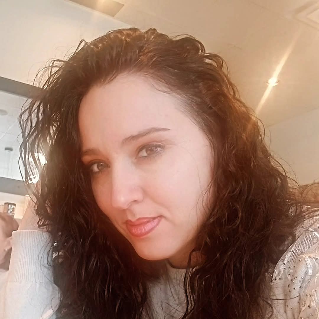 “Dy standarde në diasporë?” — Armenida Qyqja: “Kosova nuk është lecka ku Rama fshin këmbë